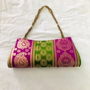 Indian purse